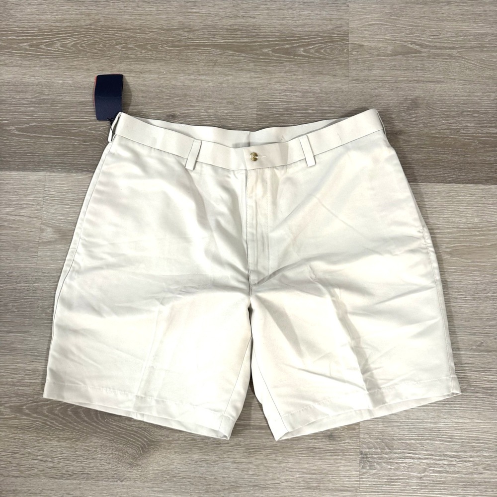NWT Roundtree & Yorke Performance Easy Care‎ Flat Front Microfiber Shorts 42x9
